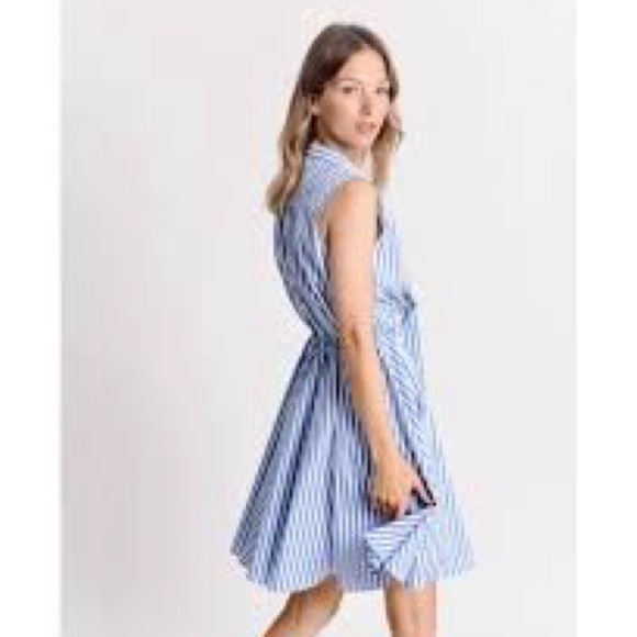 Molly Bracken Lydia Mini Dress Blue Whitee Stripe with Tie/ Bow Size Medium NWT - Picture 2 of 11